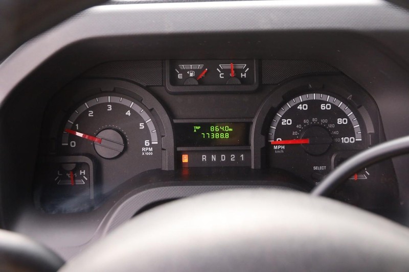 Ford Econoline Cargo Van Vehicle Image 14