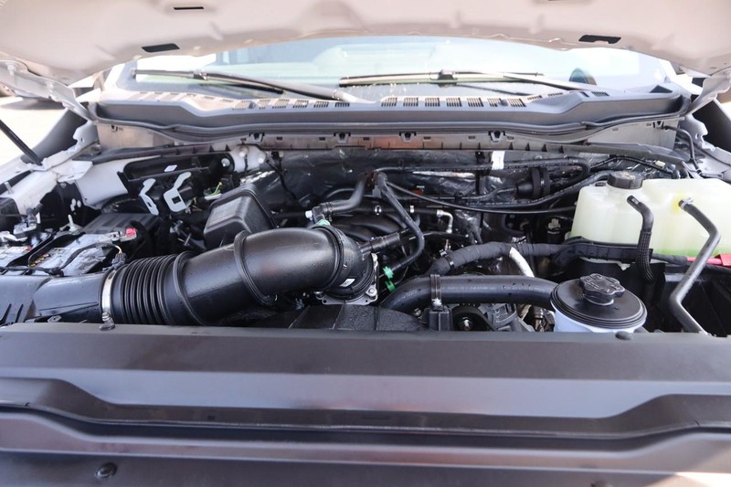 Ford Super Duty F-250 SRW Vehicle Image 22