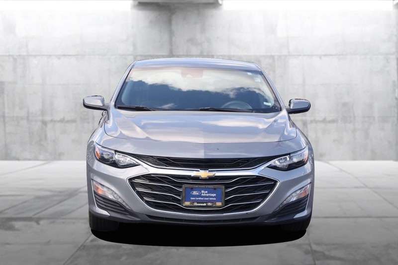 Chevrolet Malibu Vehicle Image 04