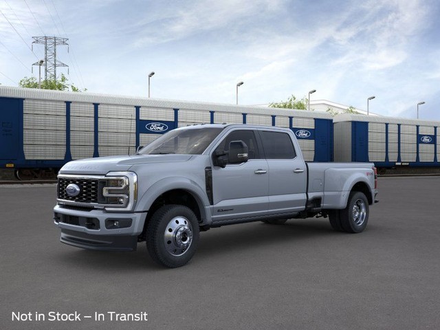 2025 Ford Super Duty F-450 DRW Platinum at Frazier Automotive in Hazelwood MO