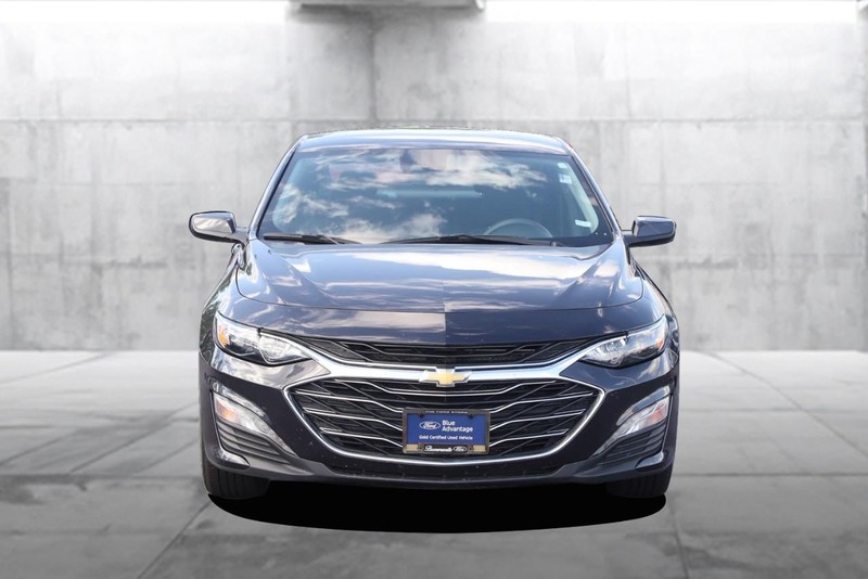 Chevrolet Malibu Vehicle Image 04