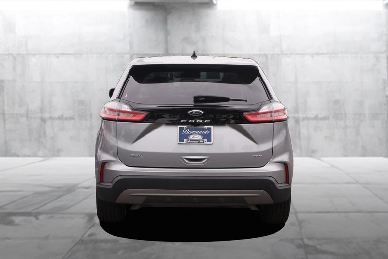 Ford Edge Vehicle Image 06