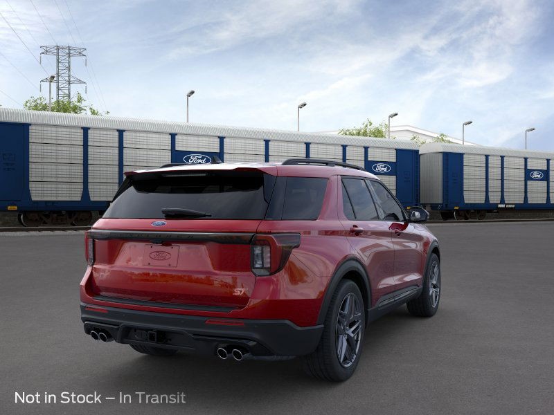 Ford Explorer Vehicle Image 08