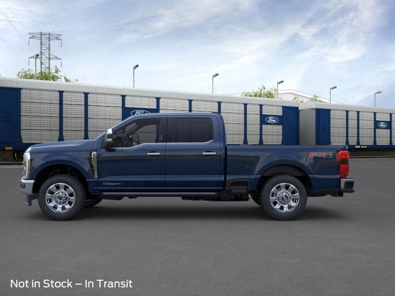 Ford Super Duty F-350 SRW Vehicle Image 03
