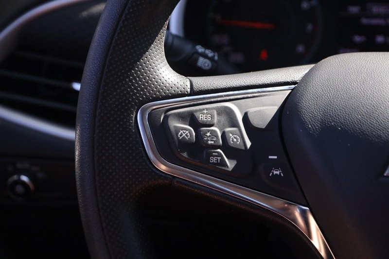 Chevrolet Malibu Vehicle Image 11