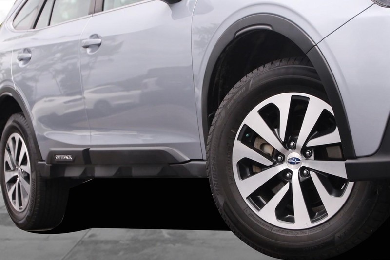 Subaru Outback Vehicle Image 03