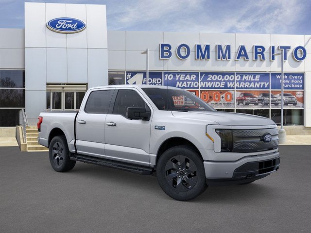 Ford F-150 Lightning Vehicle Image 07