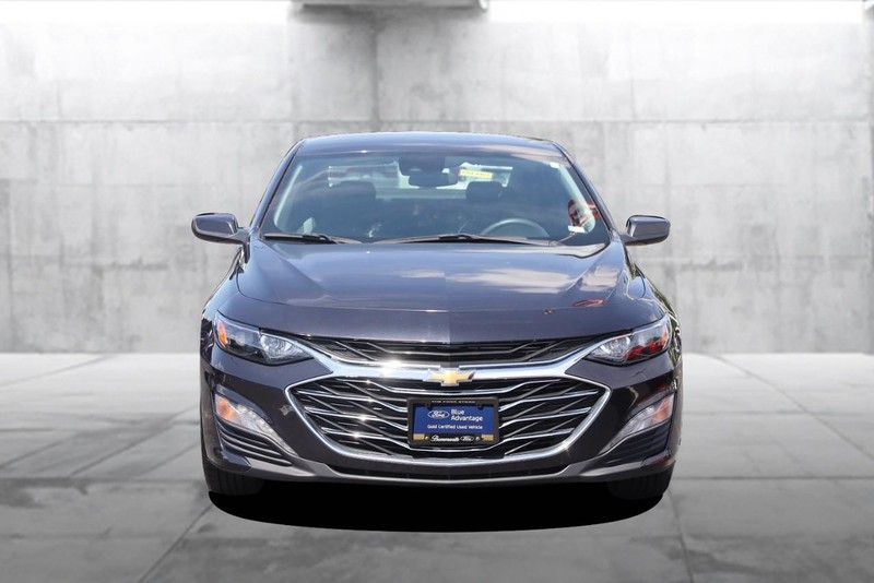 Chevrolet Malibu Vehicle Image 04