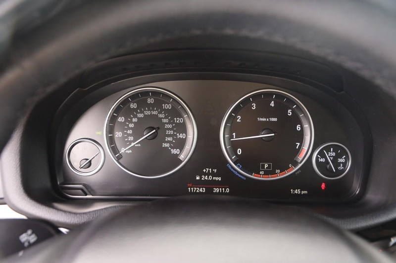 BMW X3 Vehicle Image 15