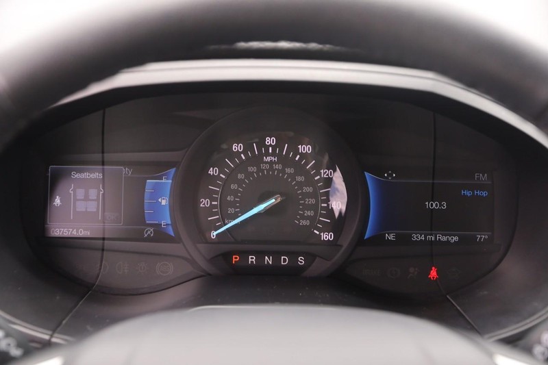 Ford Edge Vehicle Image 13