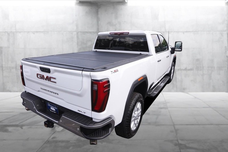 GMC Sierra 2500HD Vehicle Image 07