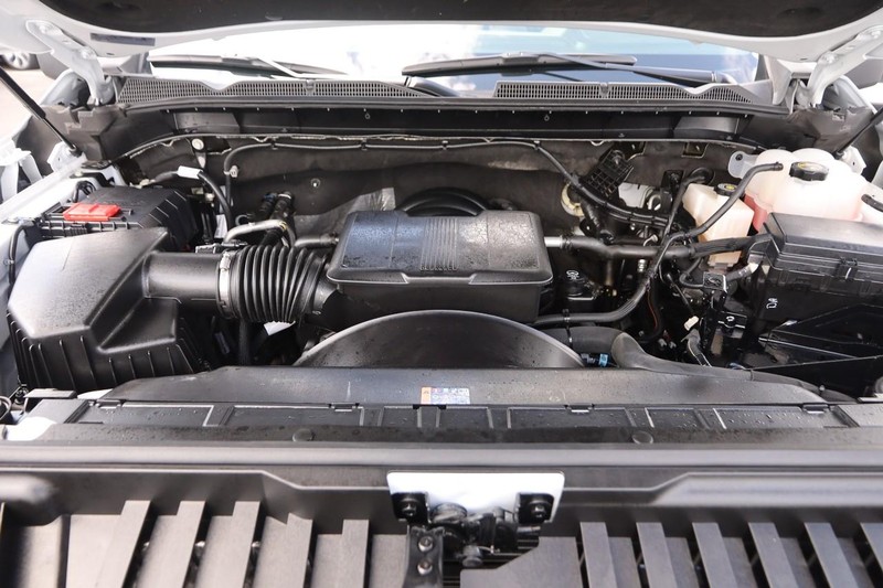 GMC Sierra 2500HD Vehicle Image 25