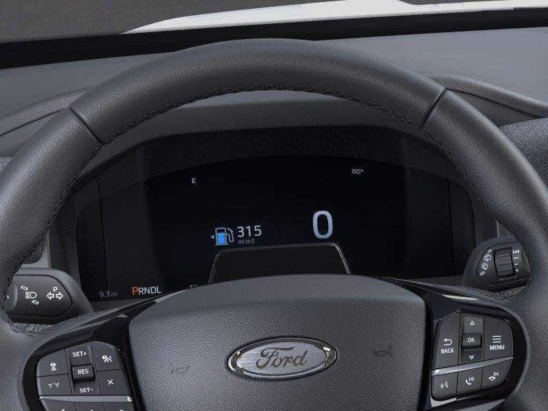 Ford Explorer Vehicle Image 13