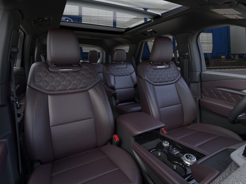 Ford Explorer Vehicle Image 10