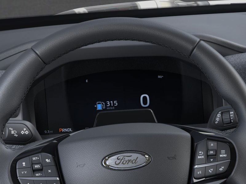 Ford Explorer Vehicle Image 13