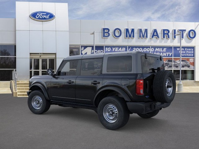 Ford Bronco Vehicle Image 04