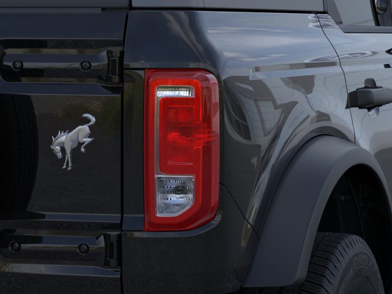 Ford Bronco Vehicle Image 23