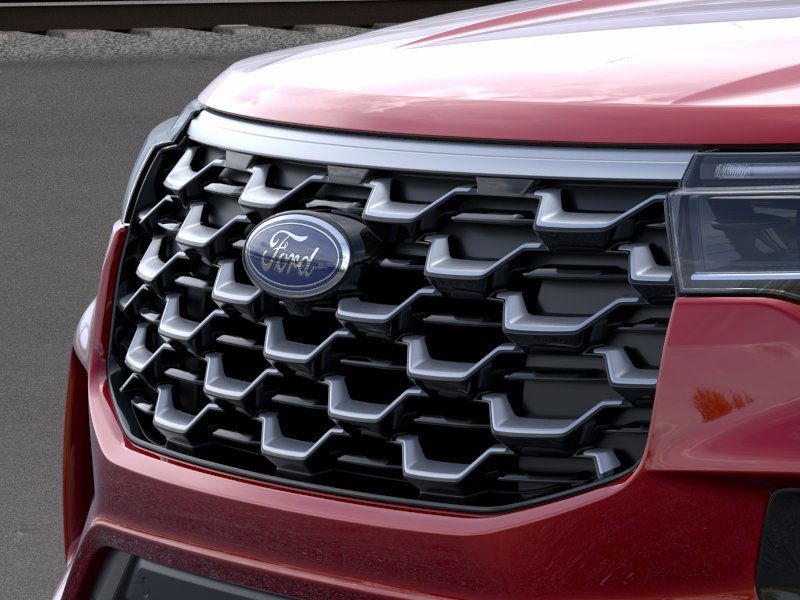 Ford Explorer Vehicle Image 17