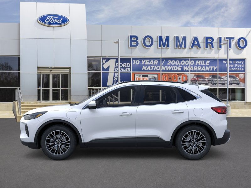 Ford Escape Vehicle Image 03