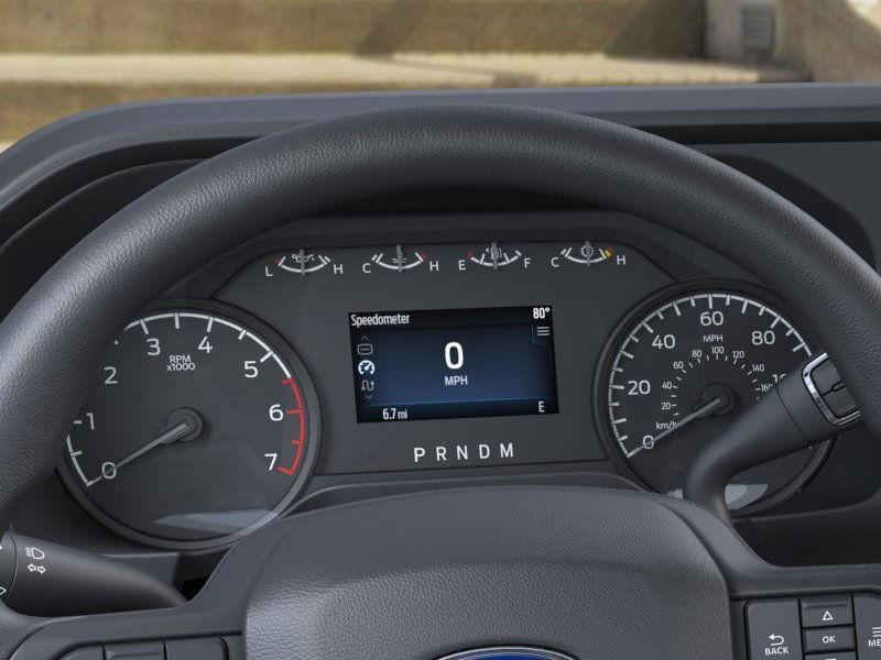 Ford Super Duty F-250 SRW Vehicle Image 13