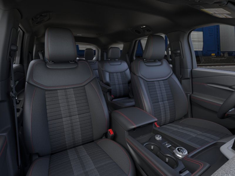 Ford Explorer Vehicle Image 10
