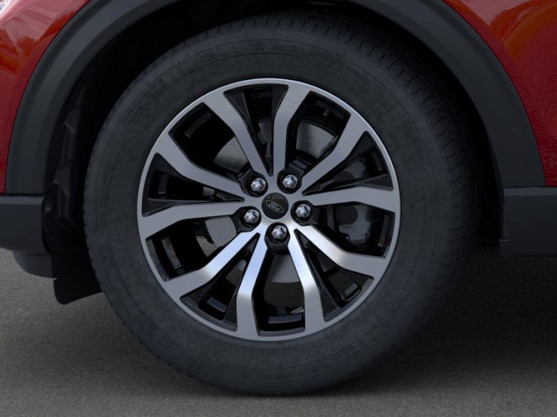Ford Explorer Vehicle Image 19