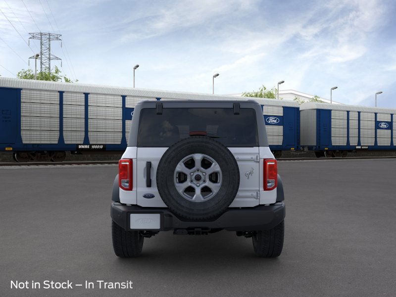 Ford Bronco Vehicle Image 05