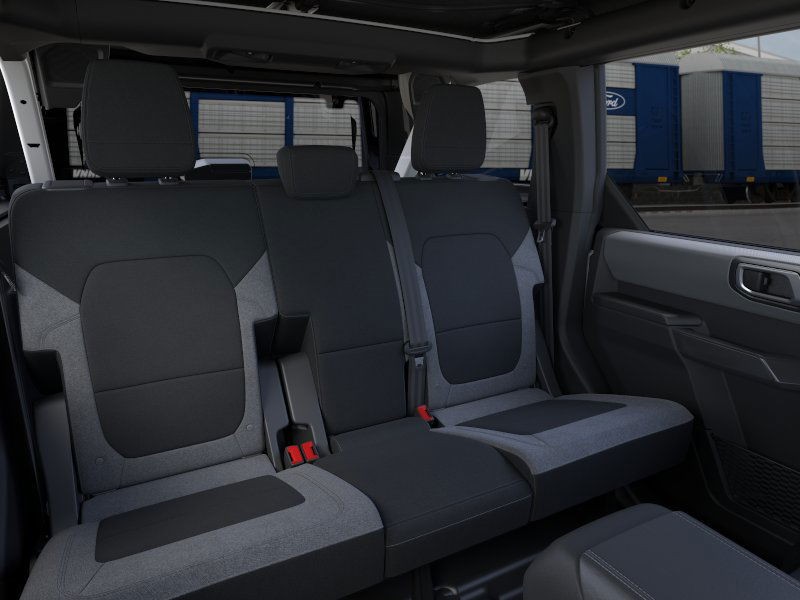 Ford Bronco Vehicle Image 11