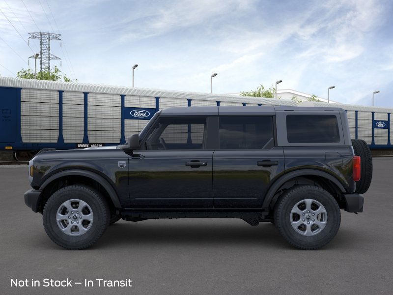 Ford Bronco Vehicle Image 03