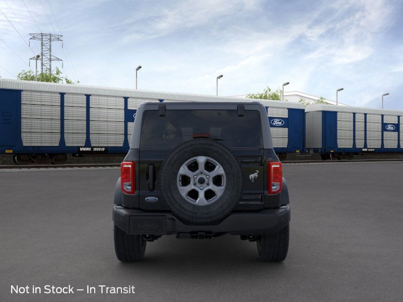 Ford Bronco Vehicle Image 05