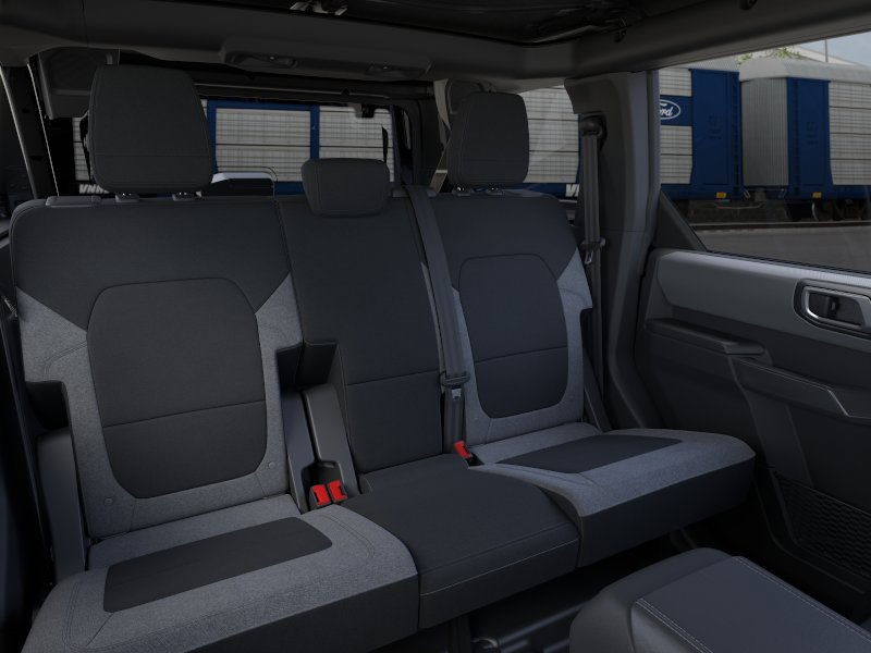 Ford Bronco Vehicle Image 11