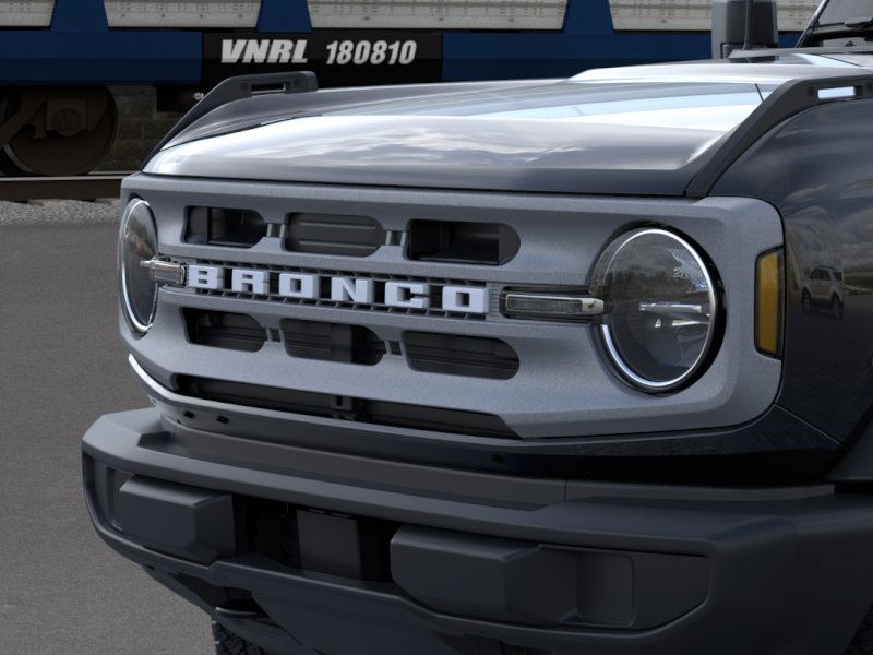 Ford Bronco Vehicle Image 19