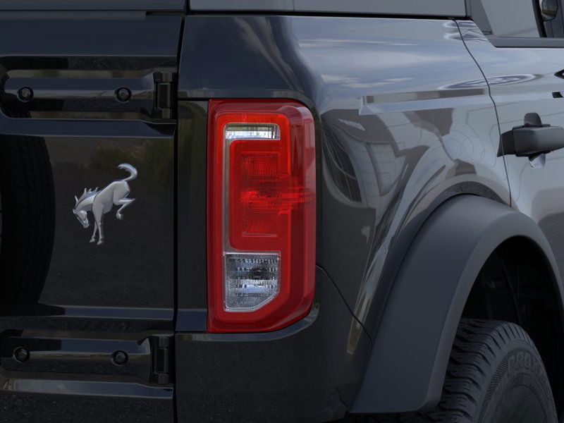 Ford Bronco Vehicle Image 23
