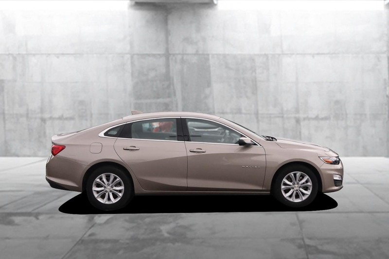 Chevrolet Malibu Vehicle Image 05