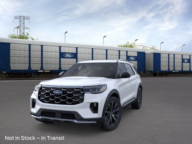 Ford Explorer Vehicle Image 02