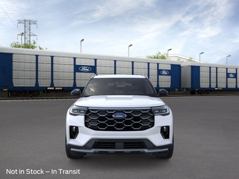Ford Explorer Vehicle Image 06