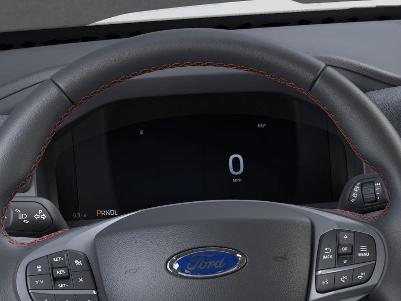 Ford Explorer Vehicle Image 13