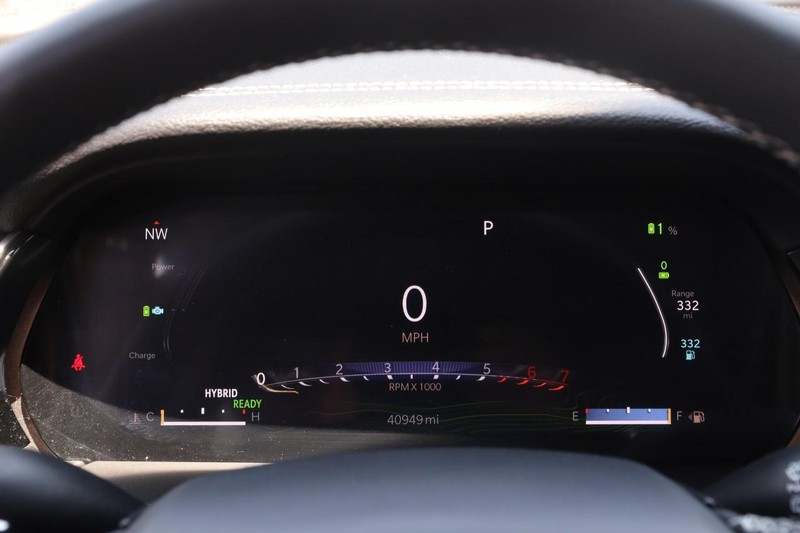 Jeep Grand Cherokee 4xe Vehicle Image 15