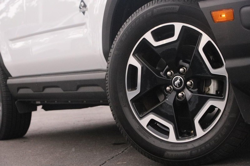 Ford Bronco Sport Vehicle Image 03