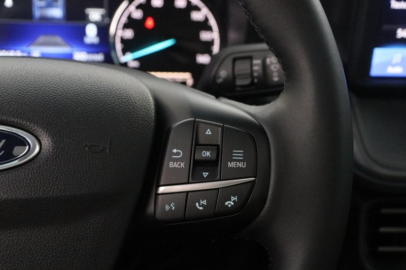 Ford Maverick Vehicle Image 15