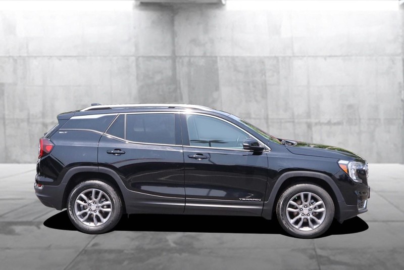 GMC Terrain Vehicle Image 05