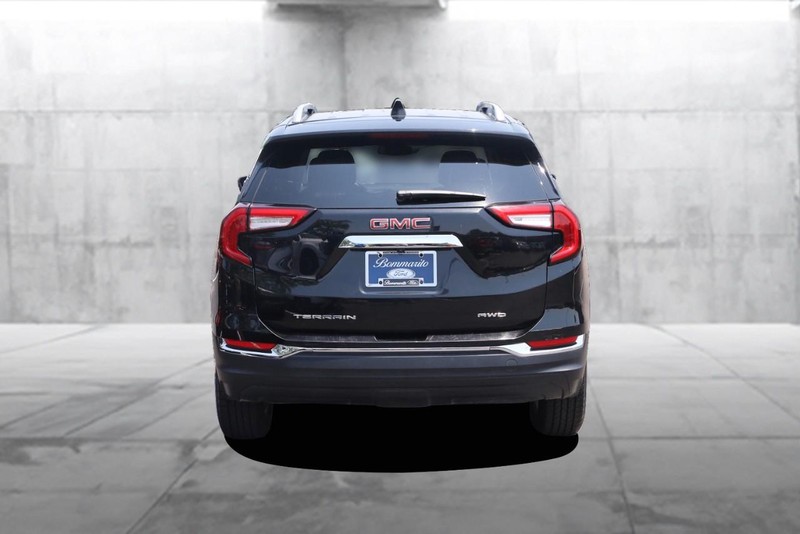 GMC Terrain Vehicle Image 06