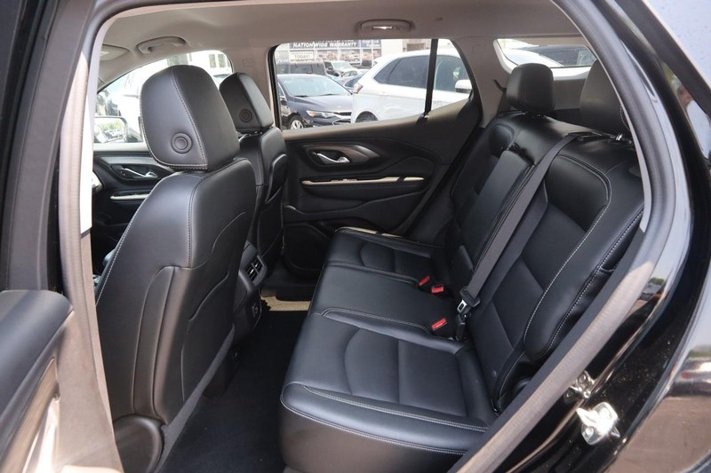 GMC Terrain Vehicle Image 10