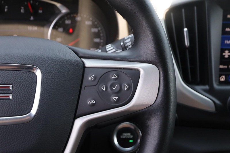 GMC Terrain Vehicle Image 13