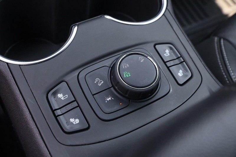 GMC Terrain Vehicle Image 19