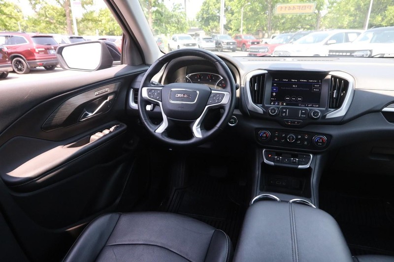 GMC Terrain Vehicle Image 22