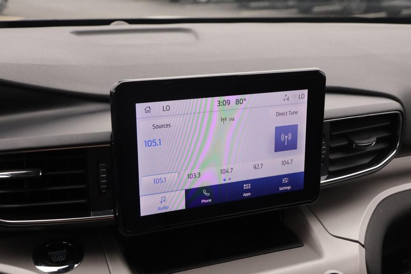Ford Explorer Vehicle Image 20