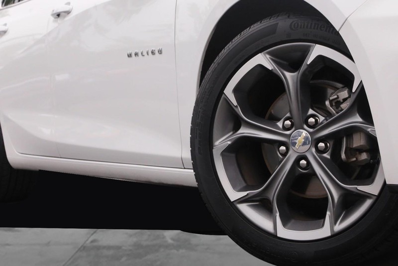 Chevrolet Malibu Vehicle Image 03