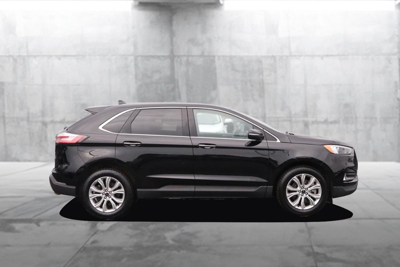 Ford Edge Vehicle Image 05