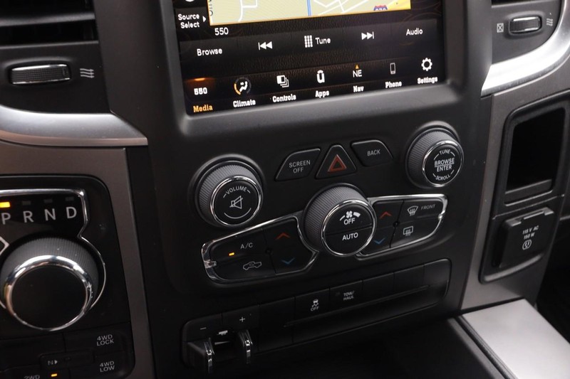 Ford Edge Vehicle Image 23